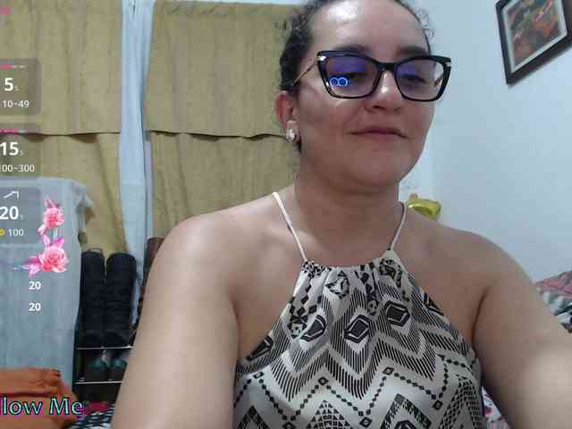 SaimaJayyeb webcam