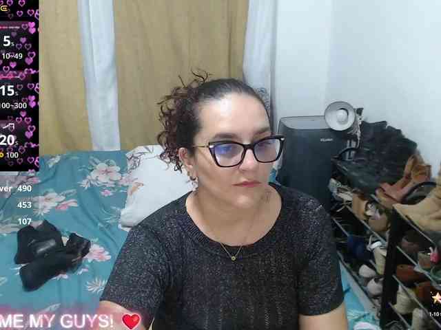 SaimaJayyeb webcam