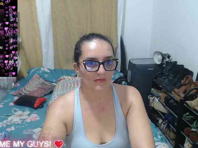 Modèle: SaimaJayyeb