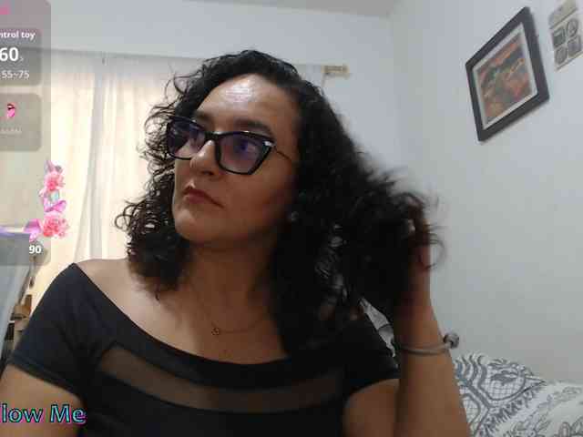 Modèle: SaimaJayyeb