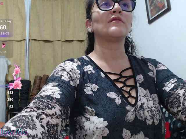SaimaJayyeb webcam