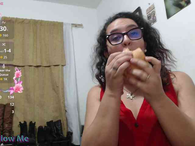 SaimaJayyeb webcam