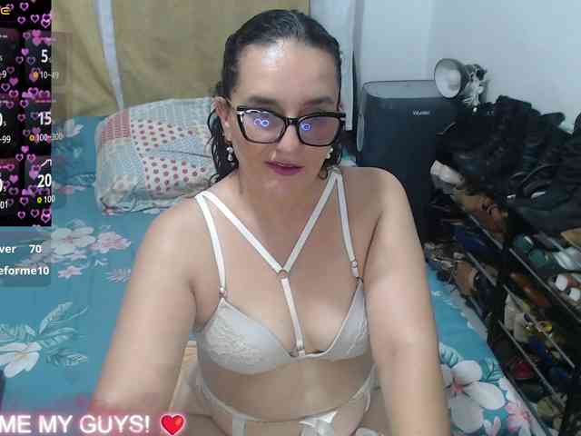 SaimaJayyeb webcam