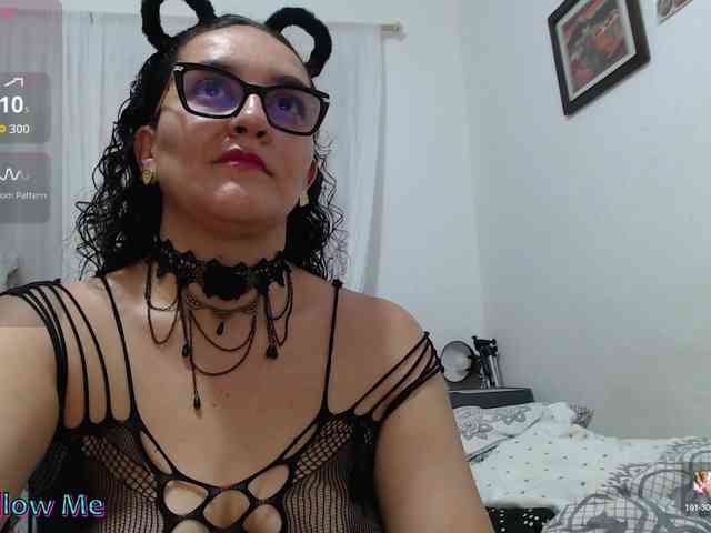 Modèle: SaimaJayyeb