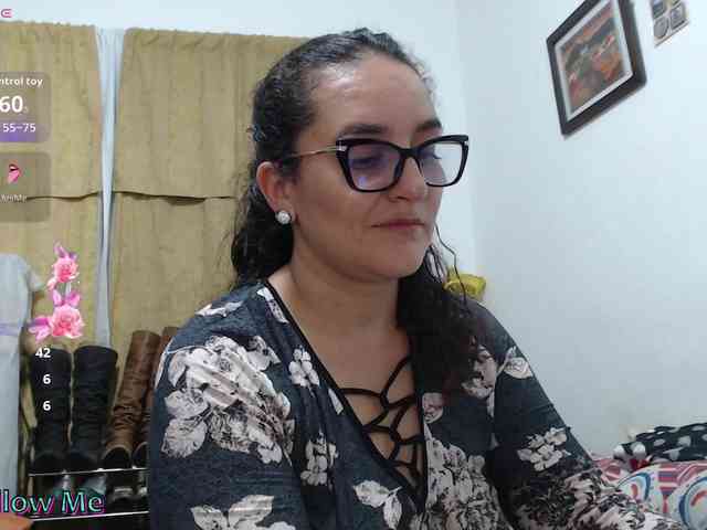 SaimaJayyeb webcam