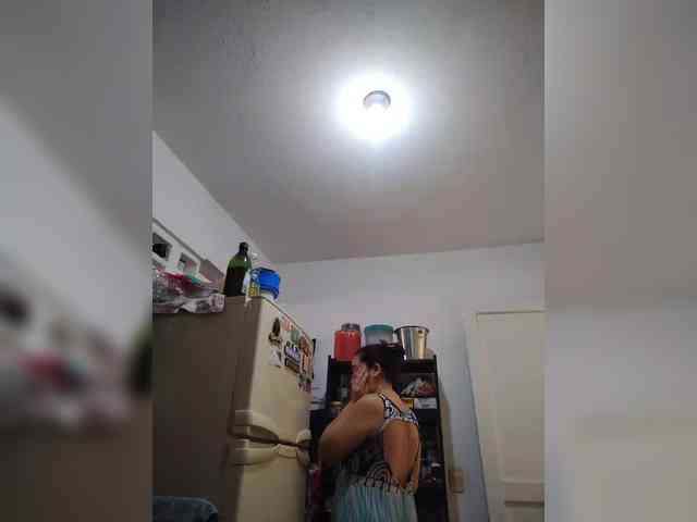 SaimaJayyeb webcam