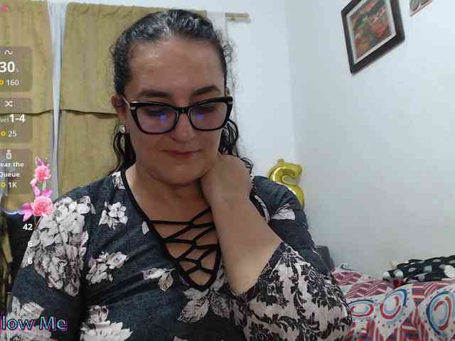 SaimaJayyeb webcam