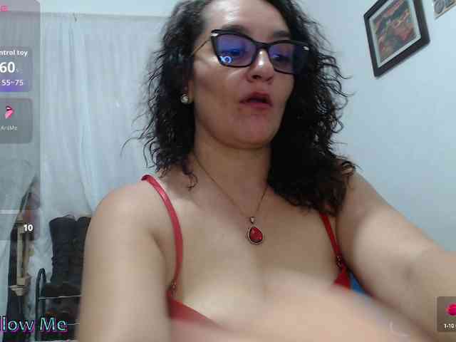 SaimaJayyeb webcam