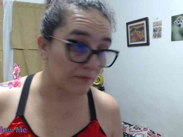 SaimaJayyeb webcam