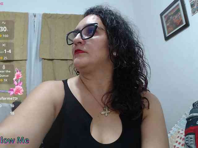 SaimaJayyeb webcam