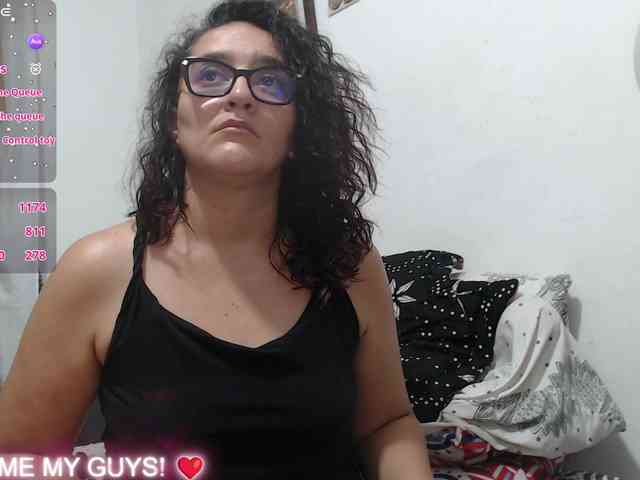 SaimaJayyeb webcam