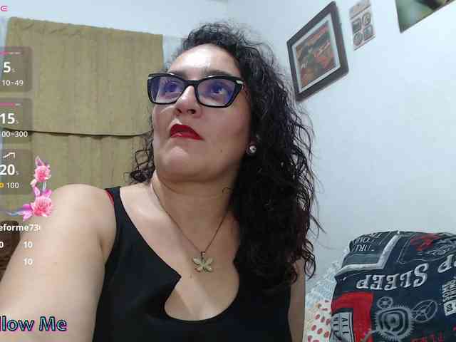SaimaJayyeb webcam
