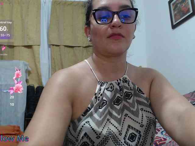 SaimaJayyeb webcam