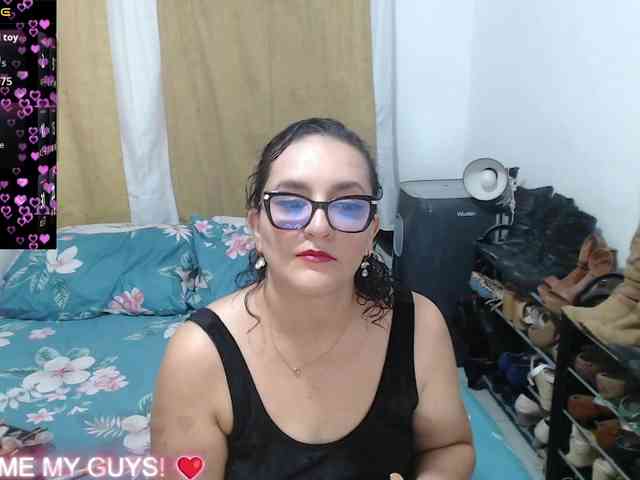 SaimaJayyeb webcam