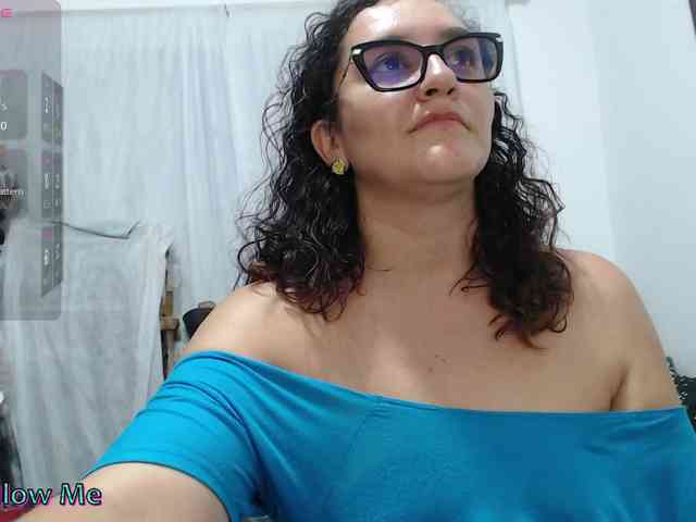 SaimaJayyeb webcam