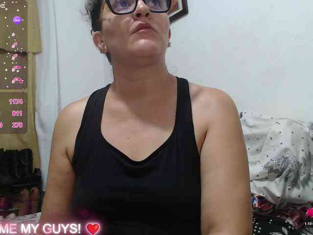 SaimaJayyeb webcam