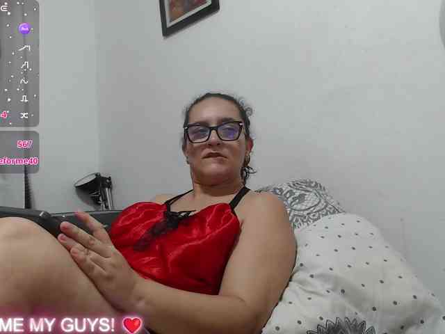 SaimaJayyeb webcam