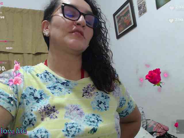 Modèle: SaimaJayyeb