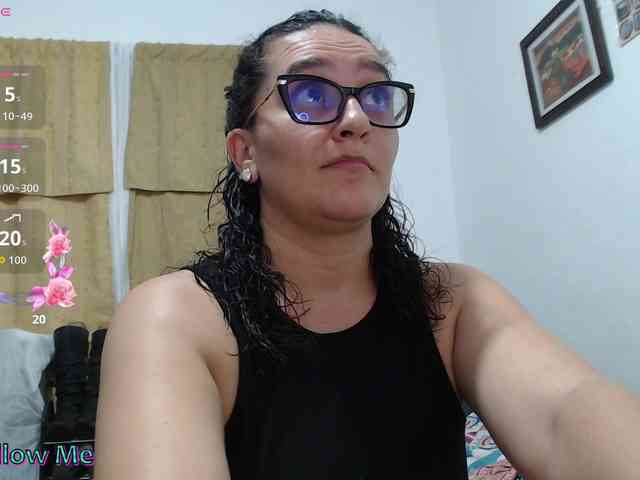 SaimaJayyeb webcam