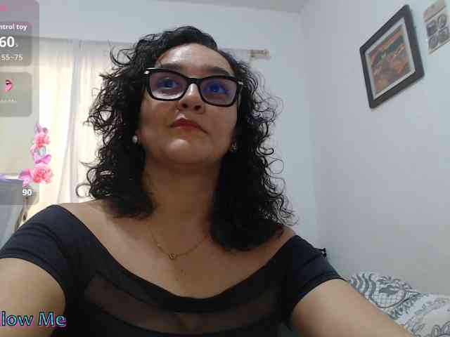 SaimaJayyeb webcam