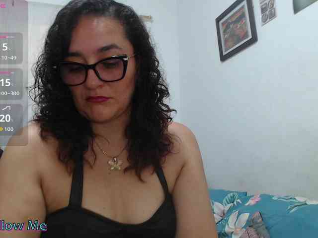 SaimaJayyeb webcam