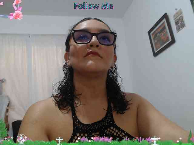 Modèle: SaimaJayyeb