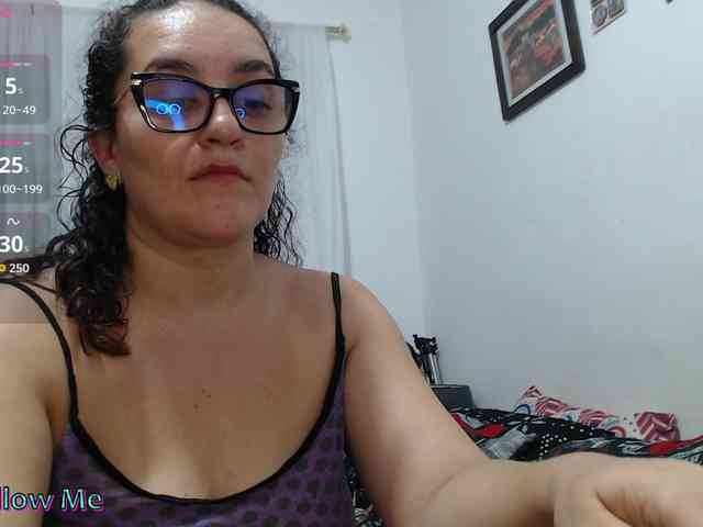 Modèle: SaimaJayyeb