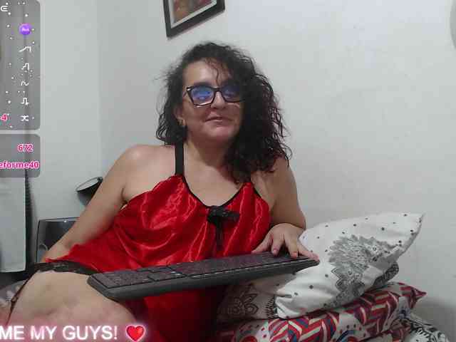 SaimaJayyeb webcam