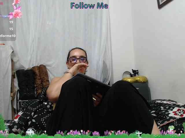 SaimaJayyeb webcam