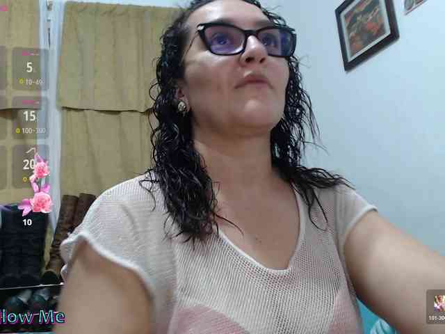 SaimaJayyeb webcam