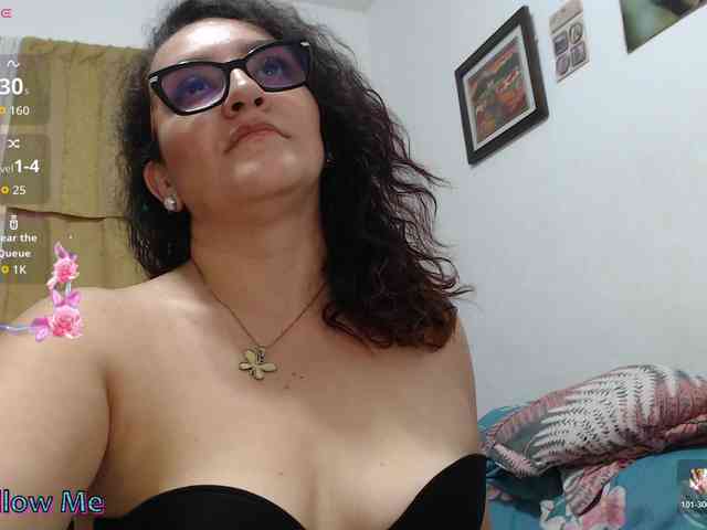 SaimaJayyeb webcam