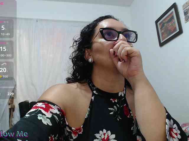 SaimaJayyeb webcam