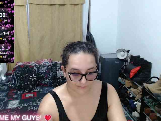 SaimaJayyeb webcam