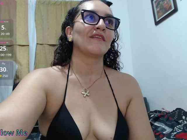 SaimaJayyeb webcam