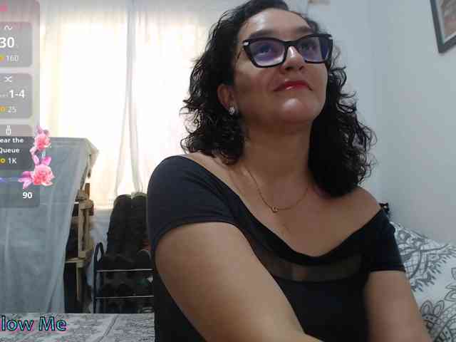 SaimaJayyeb webcam