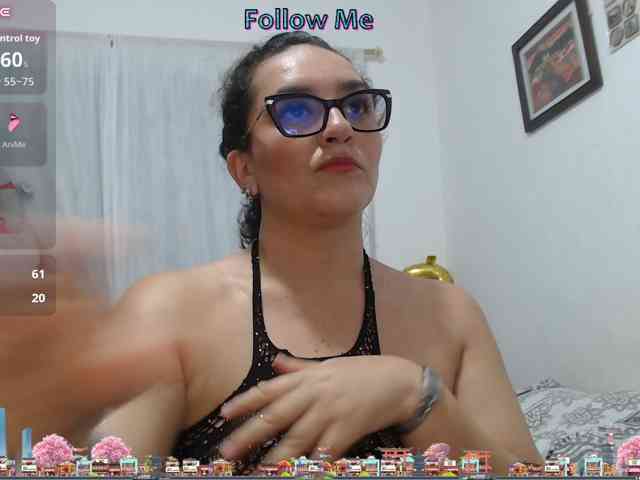 Modèle: SaimaJayyeb