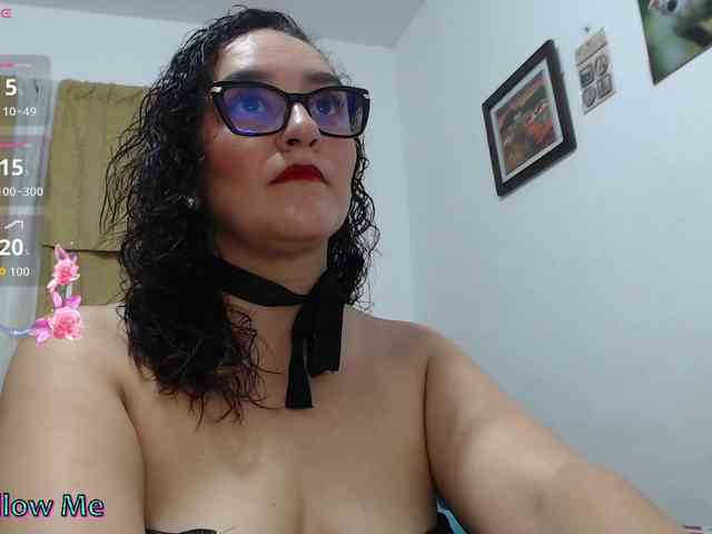 SaimaJayyeb webcam