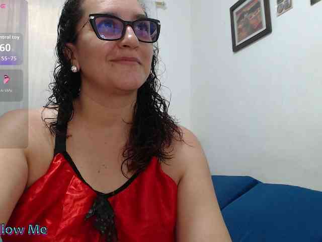 SaimaJayyeb webcam