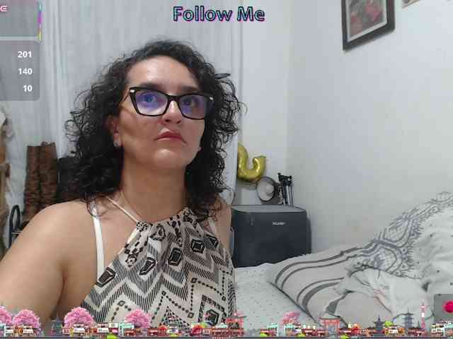 Modèle: SaimaJayyeb