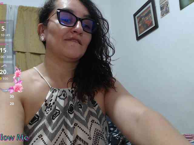 SaimaJayyeb webcam
