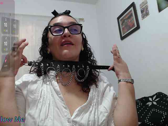 Modèle: SaimaJayyeb