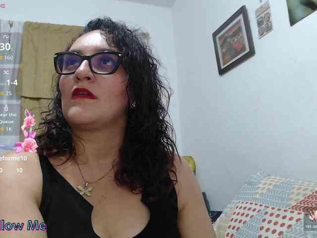 SaimaJayyeb webcam