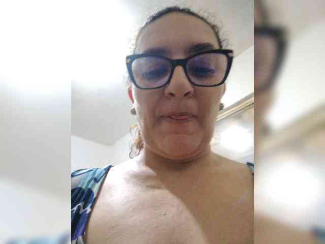 SaimaJayyeb webcam