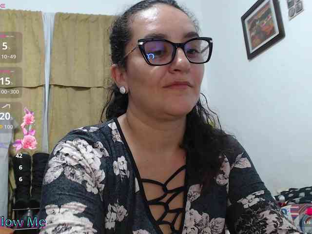 SaimaJayyeb webcam