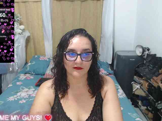 SaimaJayyeb webcam