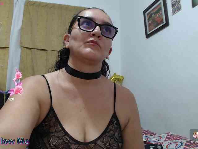 SaimaJayyeb webcam