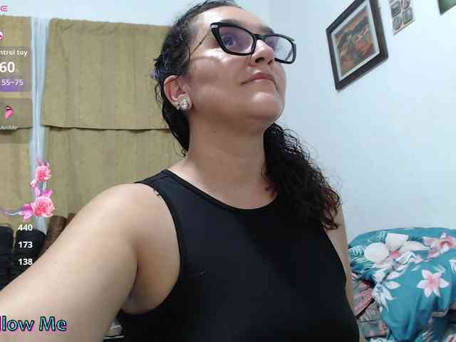 SaimaJayyeb webcam