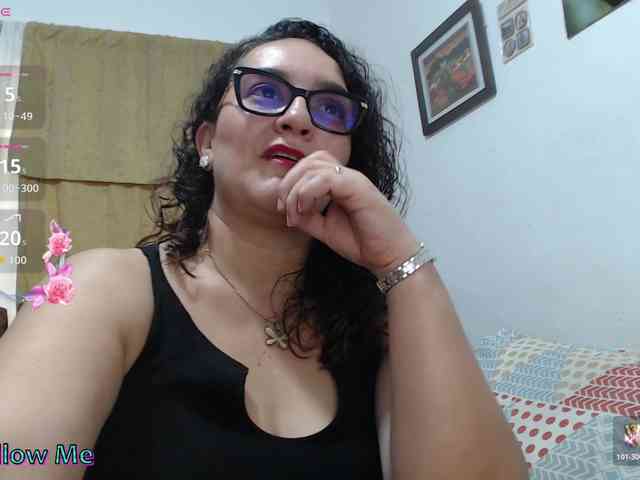 SaimaJayyeb webcam