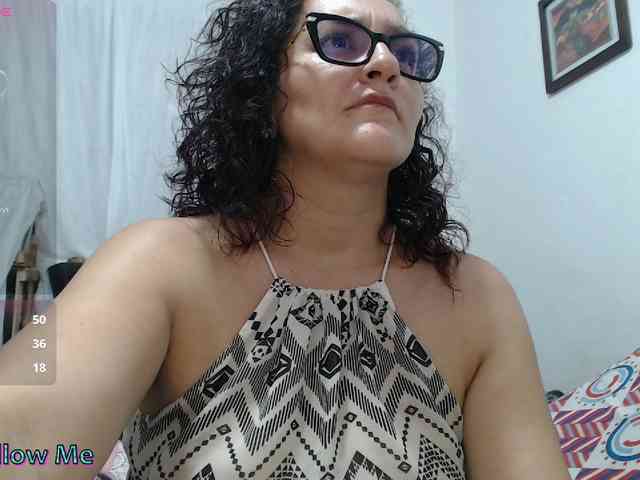SaimaJayyeb webcam