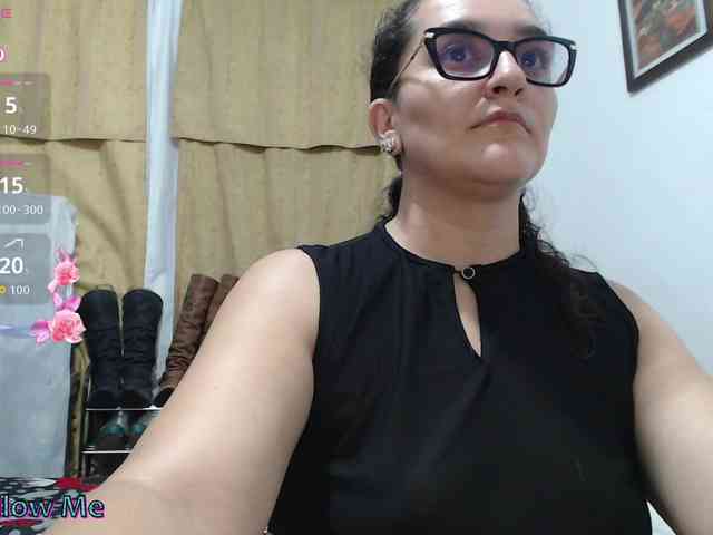 SaimaJayyeb webcam